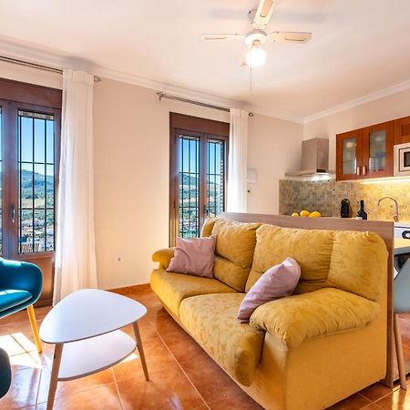 Casa Angelita Caminito Del Rey, Duplex Con Terraza En El Centro De Andalucia Casa de hóspedes Valle de Abdalagís Exterior foto