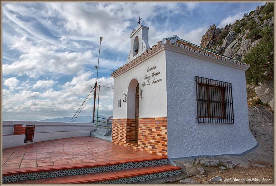 Casa Angelita Caminito Del Rey, Duplex Con Terraza En El Centro De Andalucia Casa de hóspedes Valle de Abdalagís Exterior foto