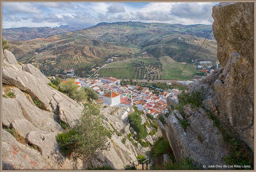 Casa Angelita Caminito Del Rey, Duplex Con Terraza En El Centro De Andalucia Casa de hóspedes Valle de Abdalagís Exterior foto